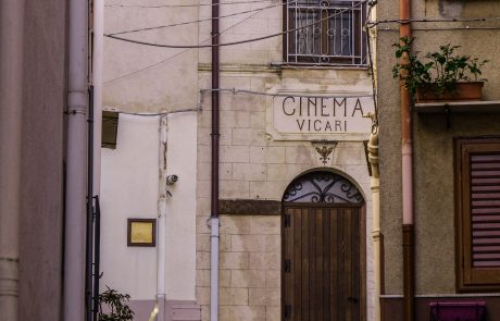 Piana degli Albanesi-cinema