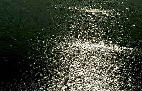 Veduta delle coste siciliane dallo stretto