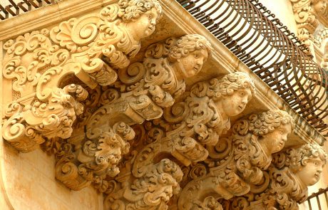Noto-Palazzo Nicolaci-dettaglio