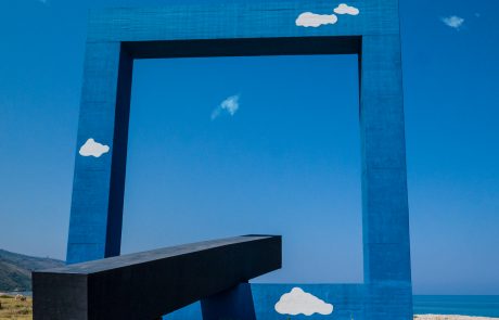 Fiumara d'Arte-Finestra sul mare